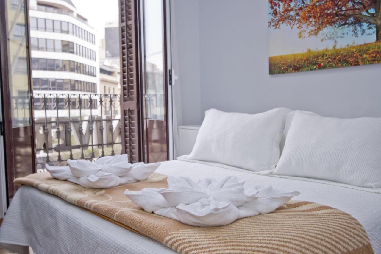 Barcelona City Hotel Luaran gambar