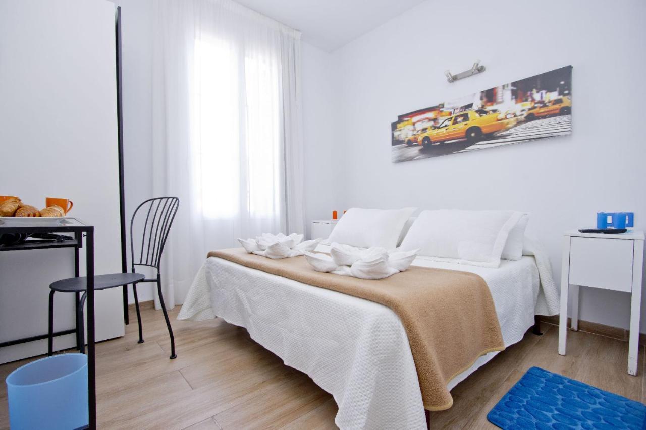 Barcelona City Hotel Luaran gambar