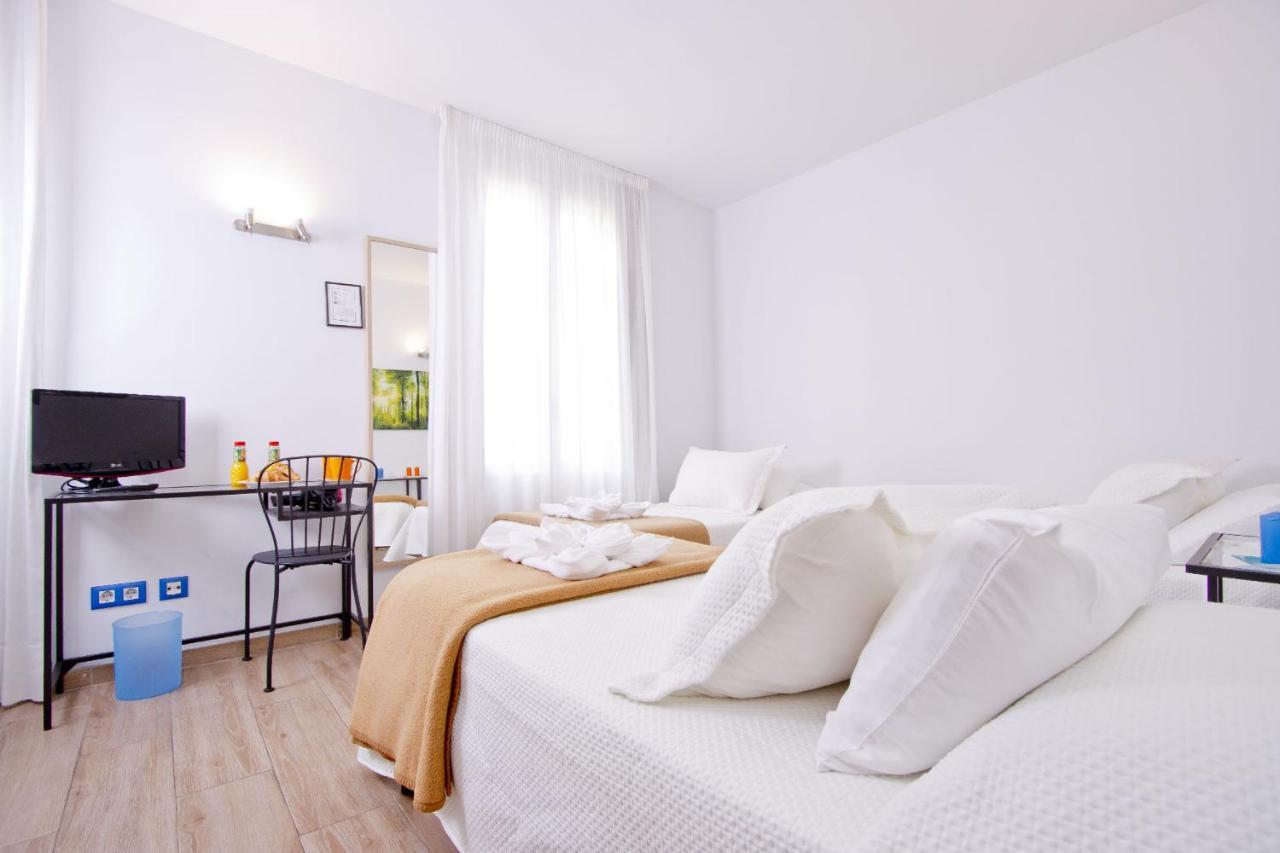Barcelona City Hotel Luaran gambar