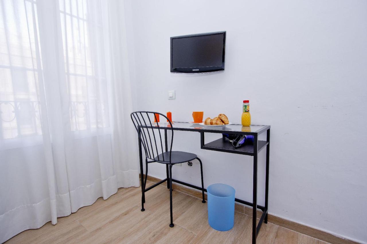 Barcelona City Hotel Luaran gambar