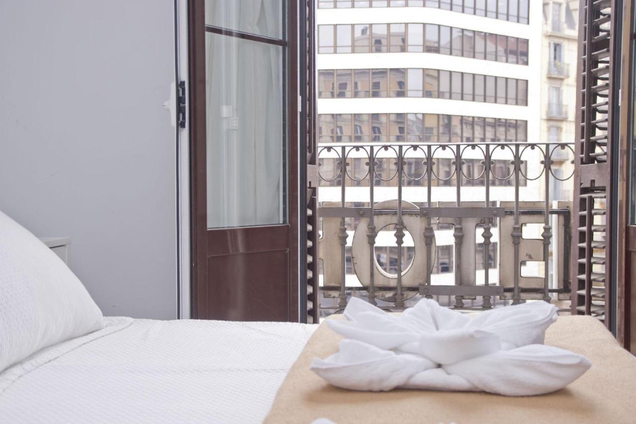 Barcelona City Hotel Luaran gambar