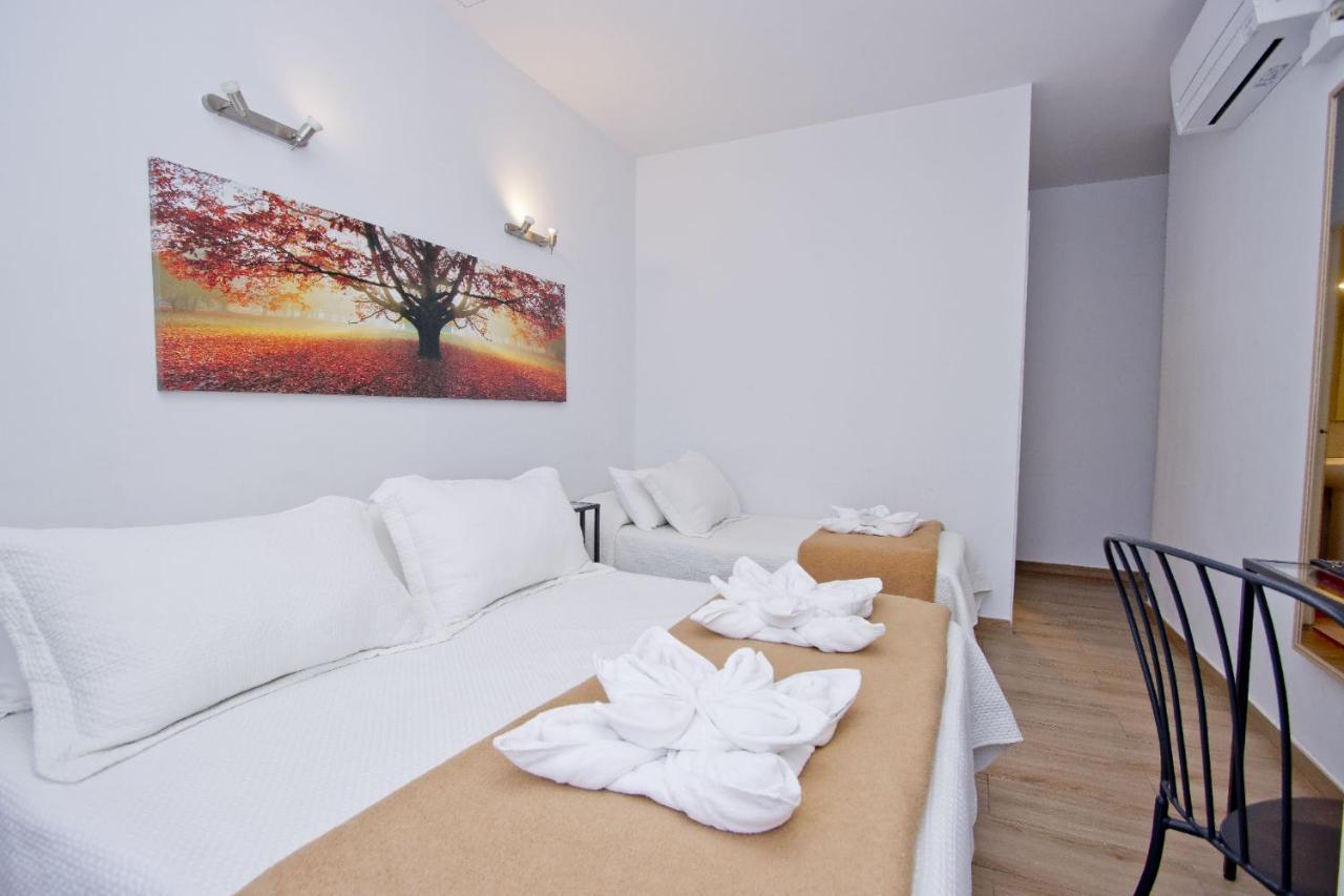 Barcelona City Hotel Luaran gambar